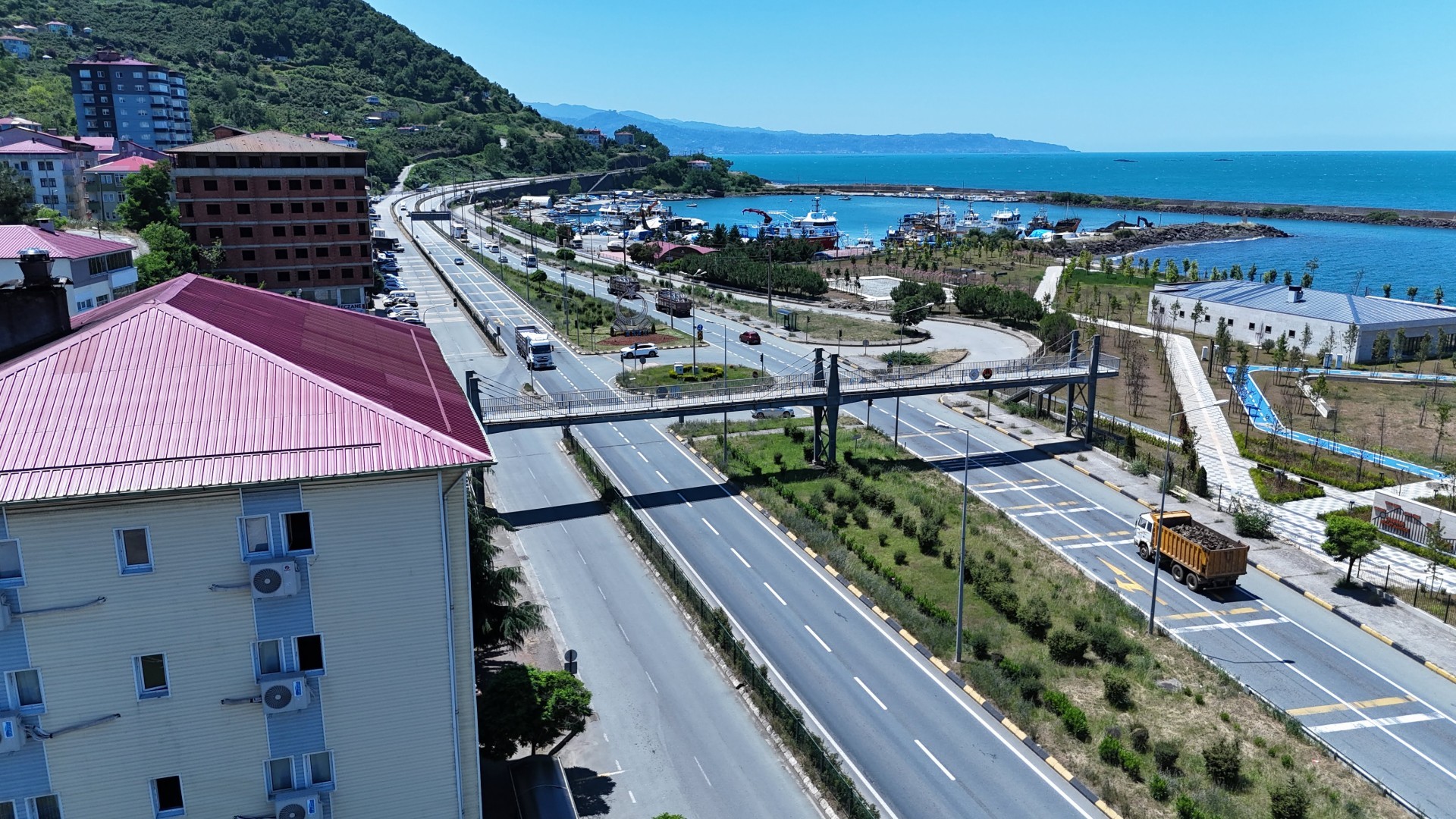 Çarşıbaşı Öğretmenevi
